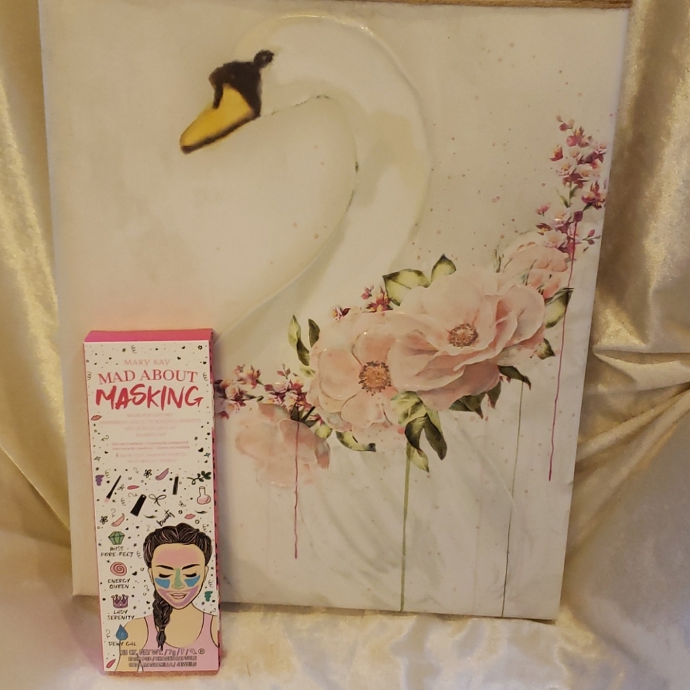 💕 NEW Mad About Masking Gift Set